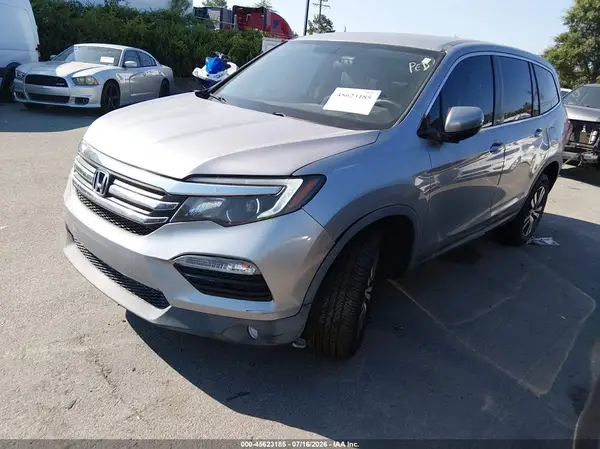 5FNYF6H34HB012166 2017 HONDA PILOT - Image 2
