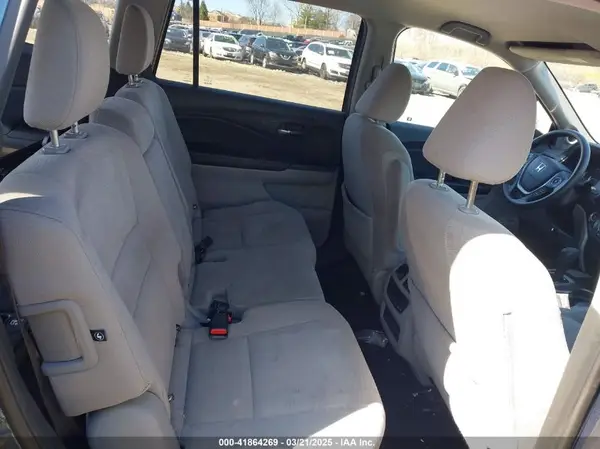 5FNYF6H34HB034362 2017 HONDA PILOT - Image 8