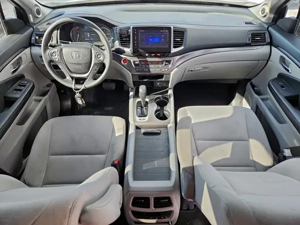 5FNYF6H34HB054689 2017 HONDA PILOT - Image 8