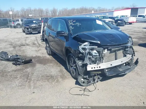 5FNYF6H34JB007362 2018 HONDA PILOT - Image 1