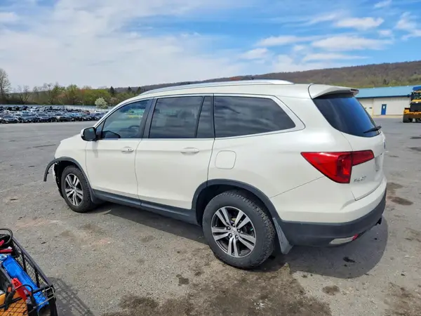 5FNYF6H34JB012187 2018 HONDA PILOT - Image 2