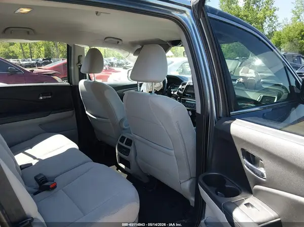5FNYF6H34JB045593 2018 HONDA PILOT - Image 8