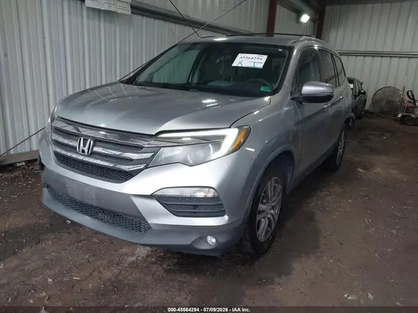 5FNYF6H34JB060496 2018 HONDA PILOT - Image 2