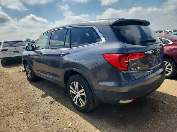5FNYF6H34JB073314 2018 HONDA PILOT - Image 2