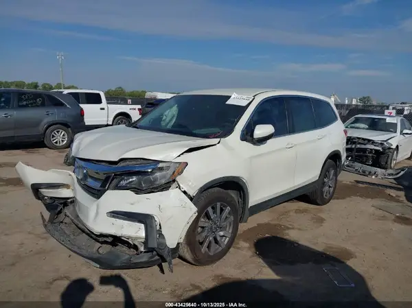 5FNYF6H34KB050083 2019 HONDA PILOT - Image 2