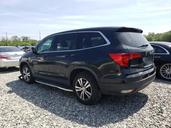 5FNYF6H35HB002505 2017 HONDA PILOT - Image 2