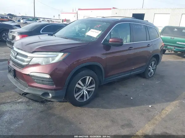 5FNYF6H35HB006733 2017 HONDA PILOT - Image 2