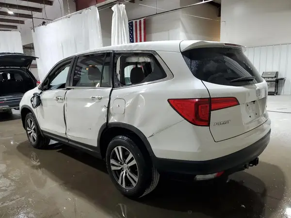 5FNYF6H35HB009891 2017 HONDA PILOT - Image 2