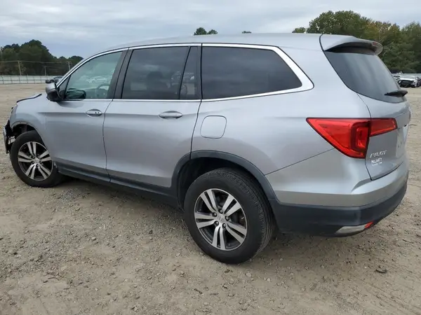 5FNYF6H35HB048710 2017 HONDA PILOT - Image 2