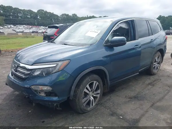 5FNYF6H35HB065555 2017 HONDA PILOT - Image 2