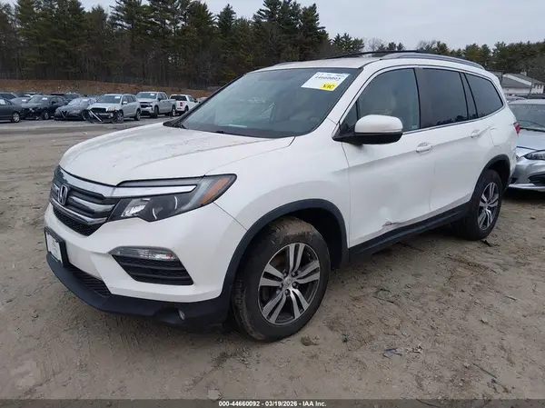 5FNYF6H35JB070373 2018 HONDA PILOT - Image 2