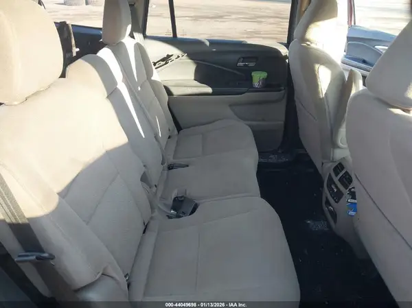 5FNYF6H35LB007258 2020 HONDA PILOT - Image 8