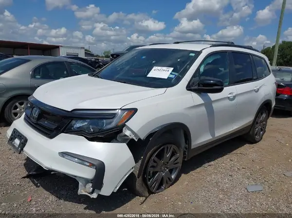 5FNYF6H35NB104284 2022 HONDA PILOT - Image 2