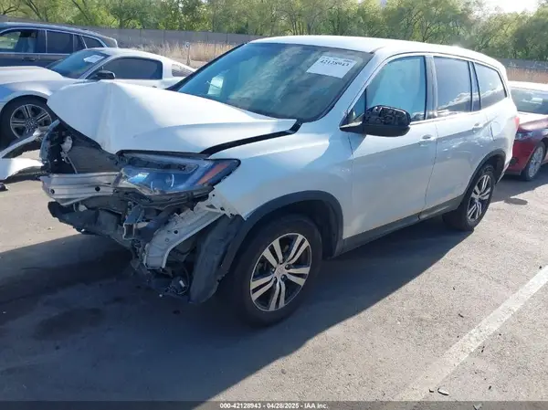 5FNYF6H36HB013061 2017 HONDA PILOT - Image 2