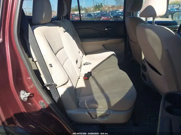 5FNYF6H36HB034458 2017 HONDA PILOT - Image 8