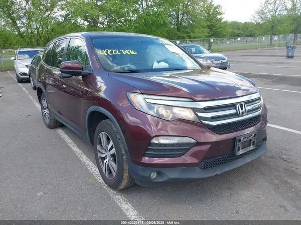 5FNYF6H36HB067976 2017 HONDA PILOT - Image 1