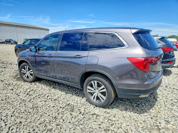 5FNYF6H36HB093476 2017 HONDA PILOT - Image 2