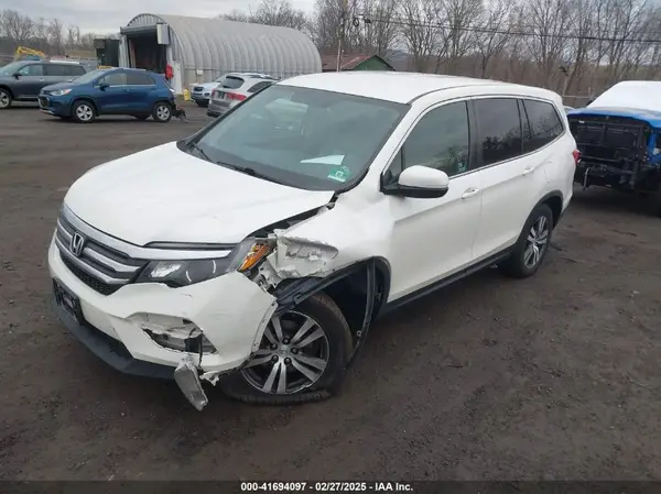 5FNYF6H36JB073198 2018 HONDA PILOT - Image 2
