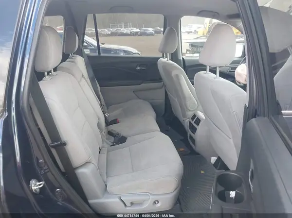 5FNYF6H36KB090035 2019 HONDA PILOT - Image 8