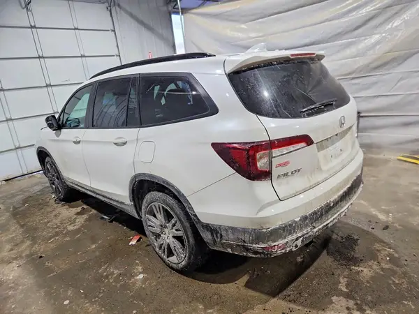 5FNYF6H36NB096356 2022 HONDA PILOT - Image 2