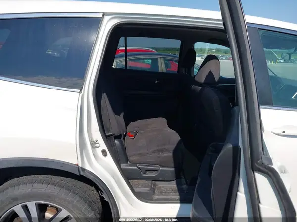 5FNYF6H37HB039233 2017 HONDA PILOT - Image 8
