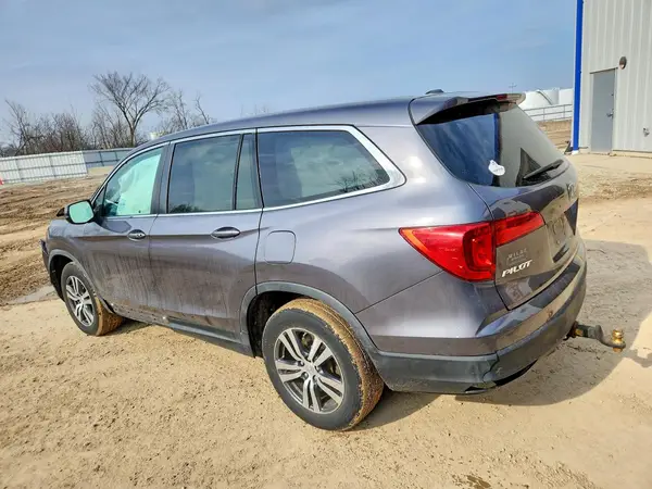 5FNYF6H37HB056193 2017 HONDA PILOT - Image 2