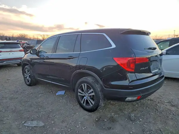 5FNYF6H37HB058638 2017 HONDA PILOT - Image 2