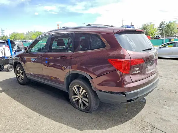 5FNYF6H37HB067954 2017 HONDA PILOT - Image 2
