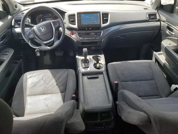 5FNYF6H37HB070319 2017 HONDA PILOT - Image 8