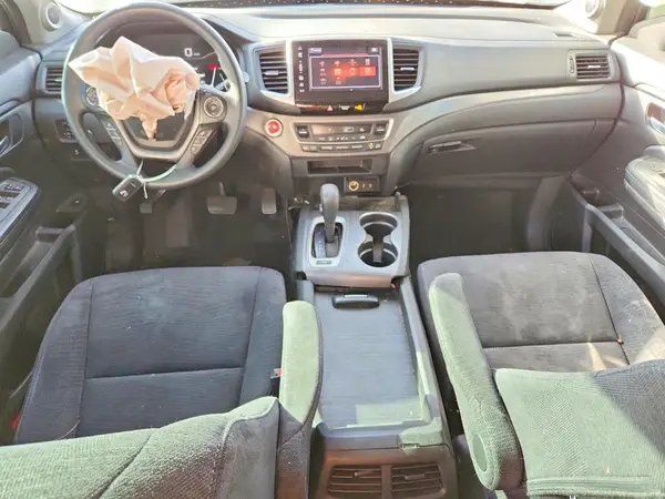 5FNYF6H37HB105277 2017 HONDA PILOT - Image 8
