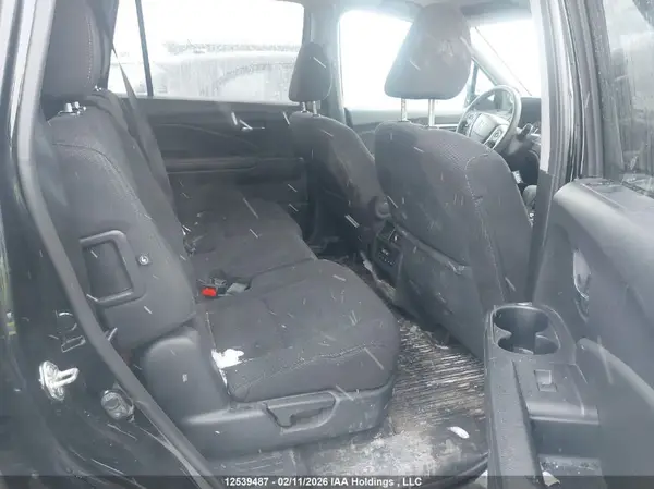 5FNYF6H37HB504027 2017 HONDA PILOT - Image 8