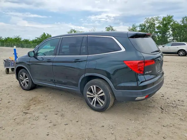 5FNYF6H37JB036631 2018 HONDA PILOT - Image 2