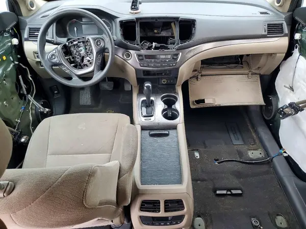 5FNYF6H37JB036631 2018 HONDA PILOT - Image 8
