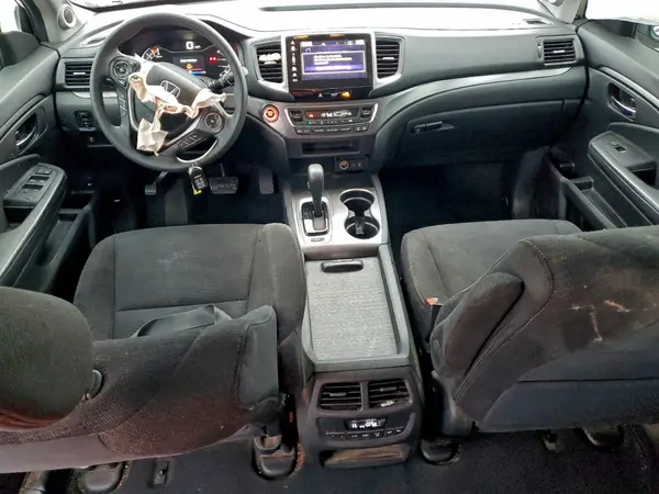 5FNYF6H37JB038203 2018 HONDA PILOT - Image 8