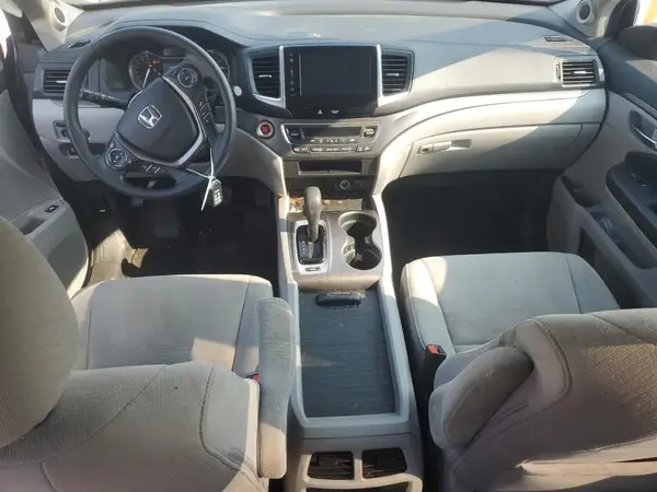 5FNYF6H37JB071556 2018 HONDA PILOT - Image 8