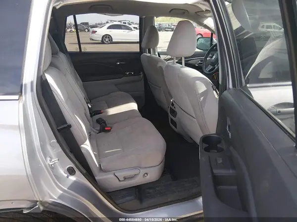 5FNYF6H37KB015151 2019 HONDA PILOT - Image 8