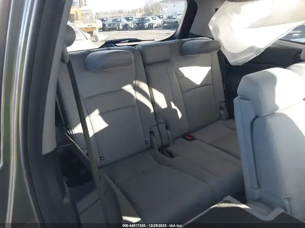 5FNYF6H37KB017465 2019 HONDA PILOT - Image 8