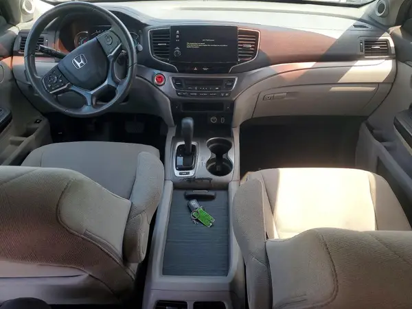 5FNYF6H37KB023301 2019 HONDA PILOT - Image 8