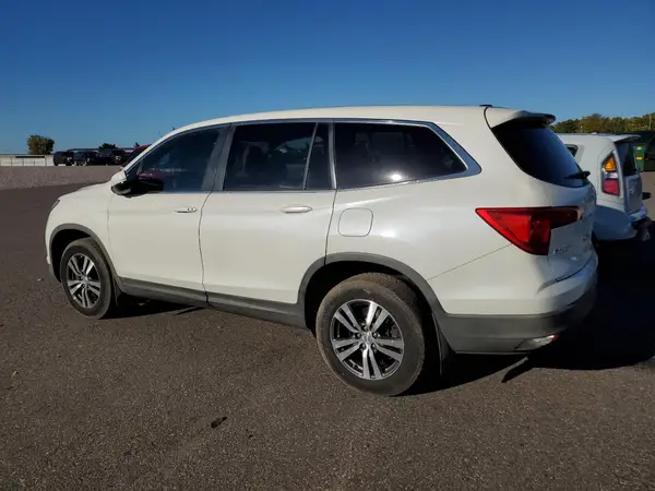 5FNYF6H38GB026599 2016 HONDA PILOT - Image 2