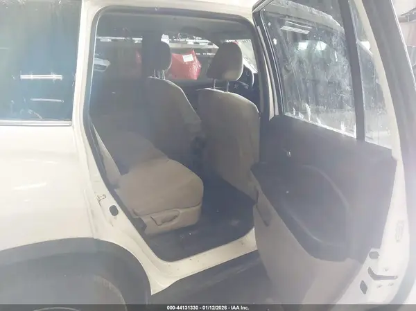 5FNYF6H38GB028532 2016 HONDA PILOT - Image 8