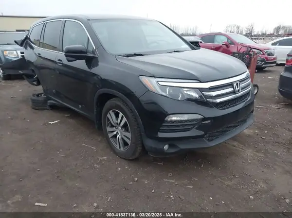 5FNYF6H38GB040082 2016 HONDA PILOT - Image 1