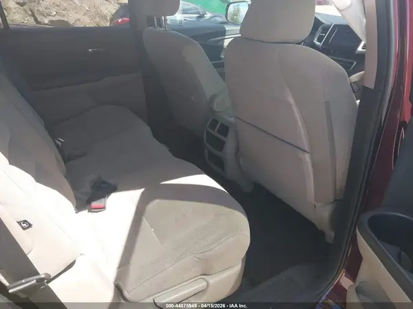 5FNYF6H38HB067980 2017 HONDA PILOT - Image 8