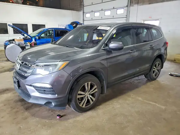 5FNYF6H38HB069003 2017 HONDA PILOT - Image 1