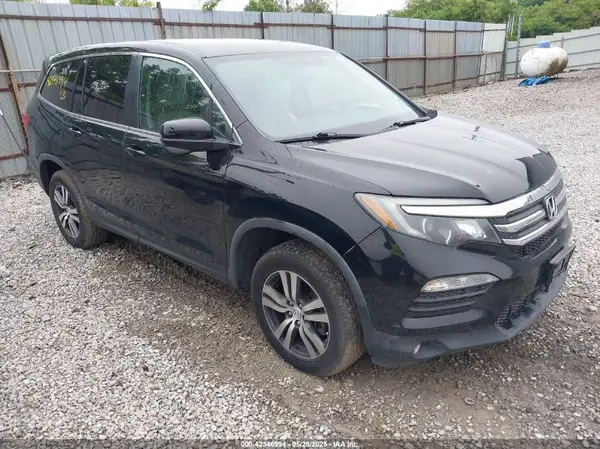 5FNYF6H38HB089803 2017 HONDA PILOT - Image 1