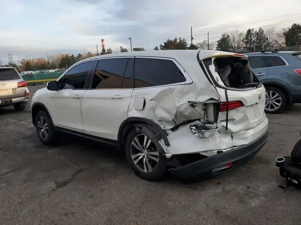 5FNYF6H38JB018736 2018 HONDA PILOT - Image 2