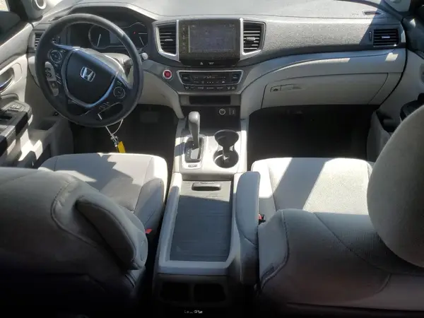 5FNYF6H38JB023435 2018 HONDA PILOT - Image 8