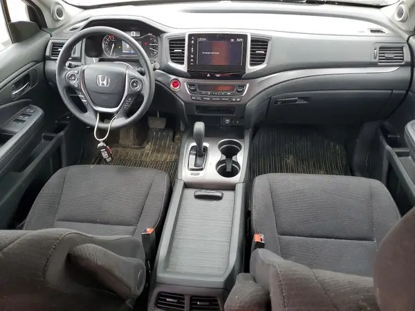 5FNYF6H38JB071078 2018 HONDA PILOT - Image 8