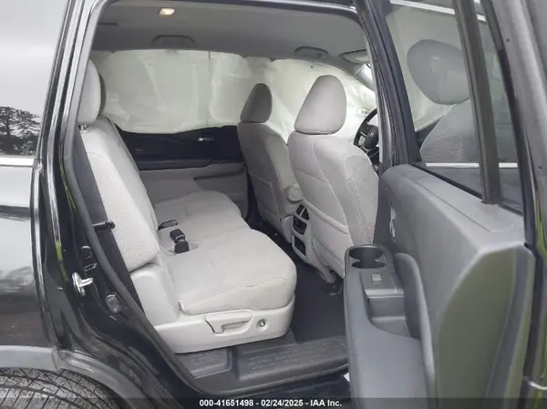5FNYF6H38KB046389 2019 HONDA PILOT - Image 8