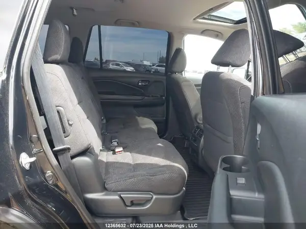 5FNYF6H38LB504062 2020 HONDA PILOT - Image 8