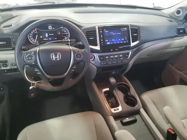 5FNYF6H39HB088997 2017 HONDA PILOT - Image 8